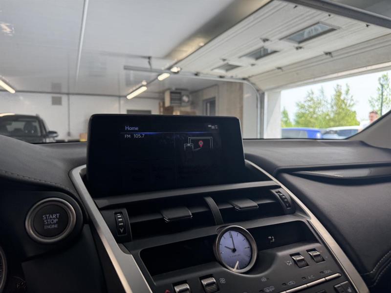 lexus NX 300 2019 - 19