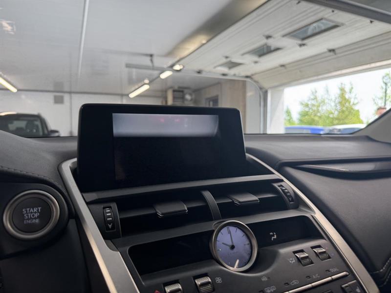 lexus NX 300 2019 - 20