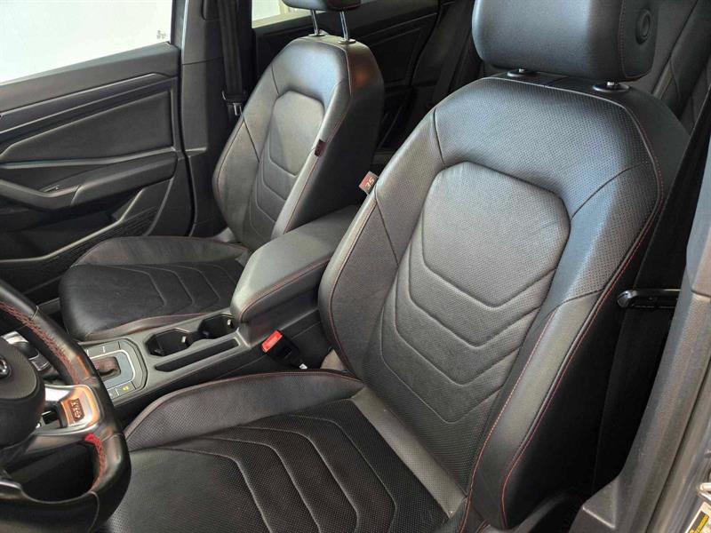 volkswagen Jetta 2019 - 14