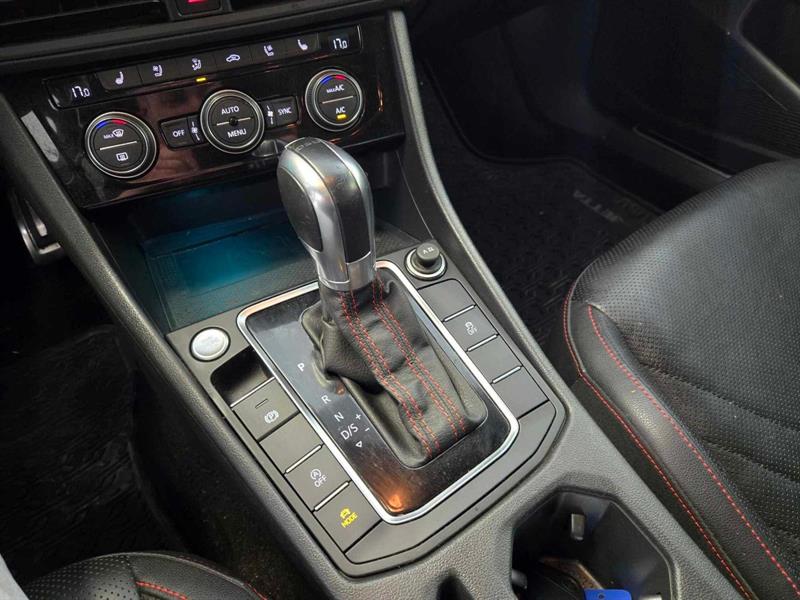 volkswagen Jetta 2019 - 21