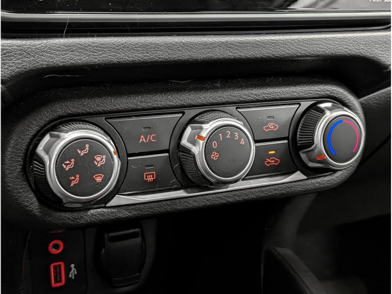 nissan Versa 2021 - 10