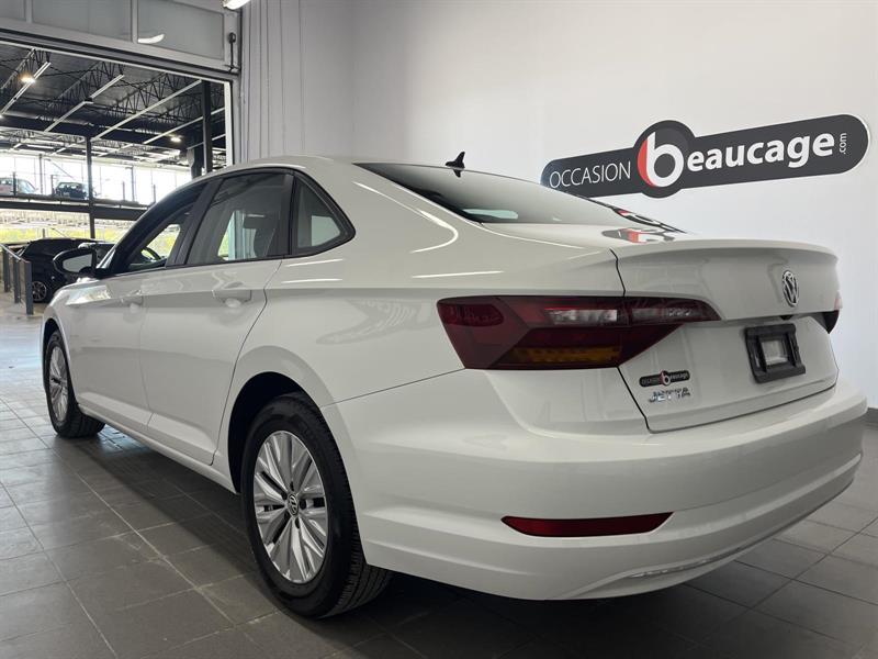 volkswagen Jetta 2019 - 3