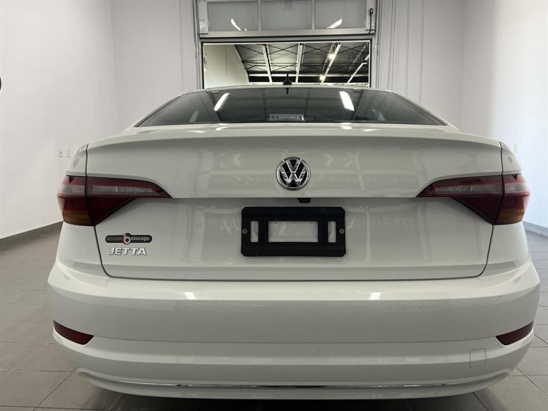 volkswagen Jetta 2019 - 4