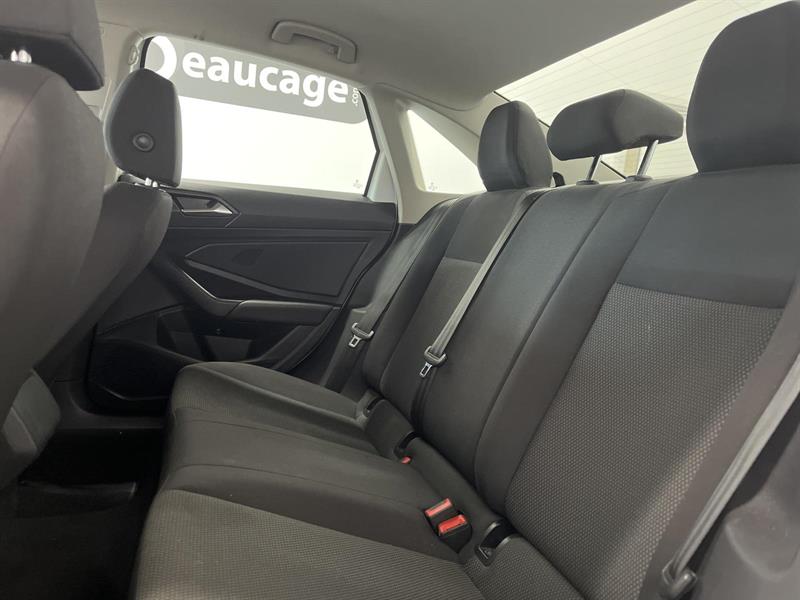 volkswagen Jetta 2019 - 9