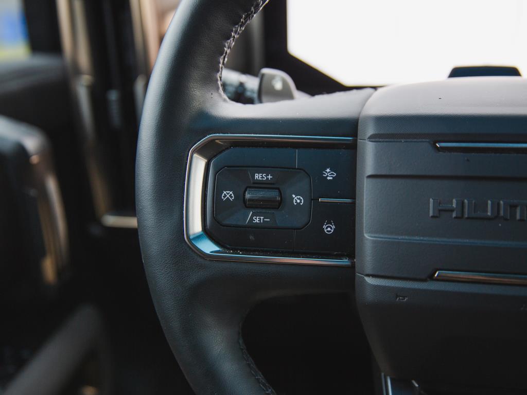 gmc GMC Hummer SUV e4WD 2024 - 31