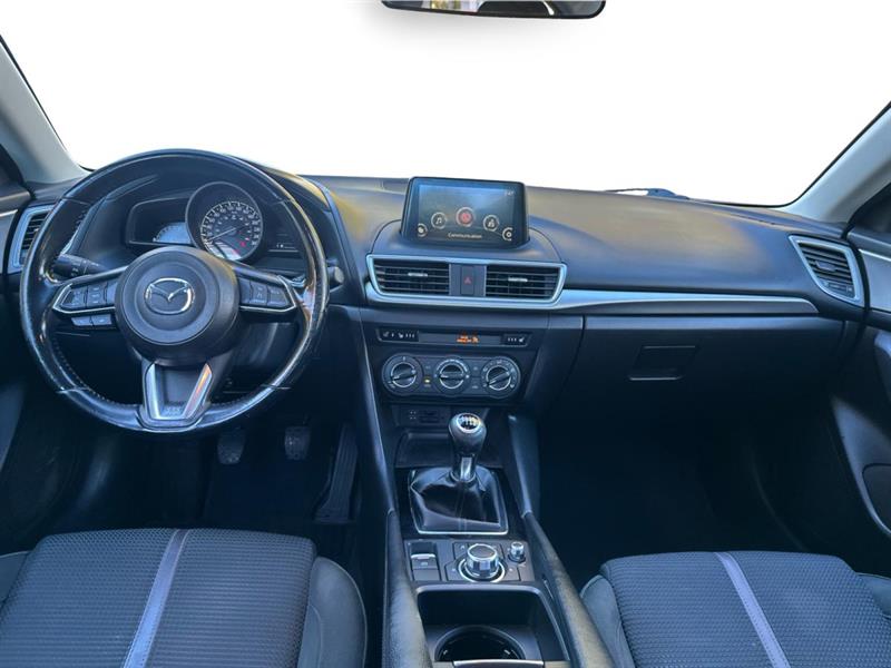 mazda Mazda3 2017 - 9
