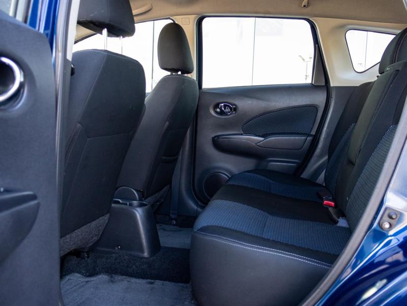 nissan Versa 2017 - 23