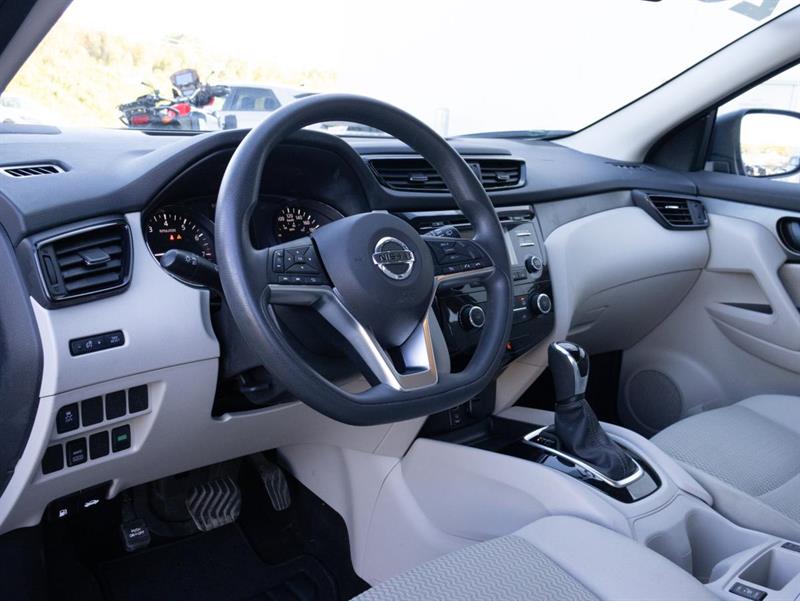 nissan Qashqai 2017 - 10