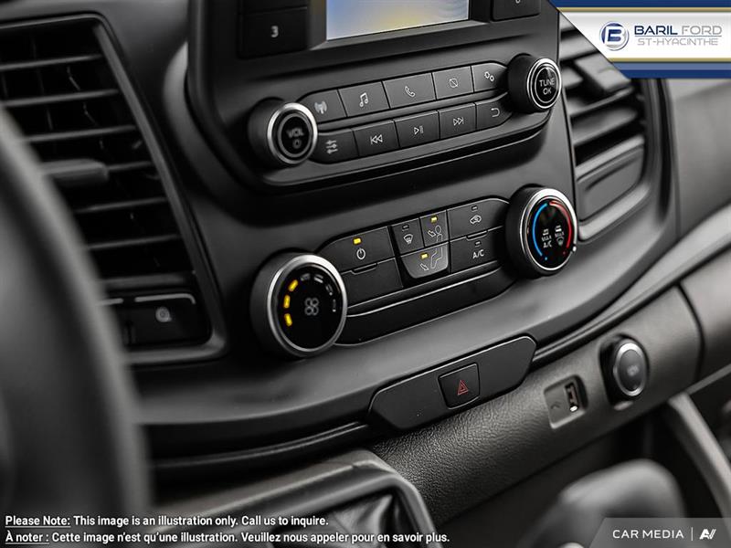 ford Transit 2025 - 26