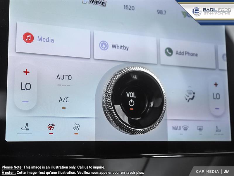 ford Mustang Mach-E 2025 - 26