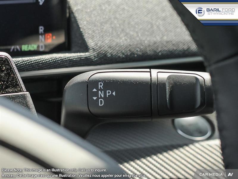 ford Mustang Mach-E 2025 - 18