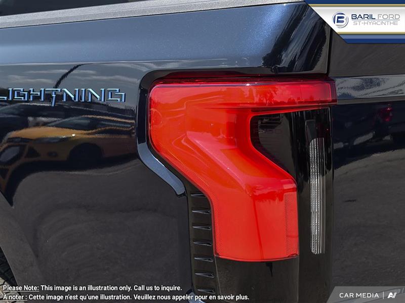 ford F-150 Lightning 2025 - 12