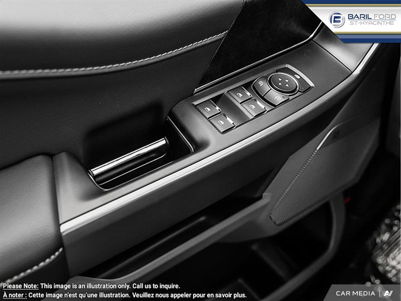 ford F-150 Lightning 2025 - 17