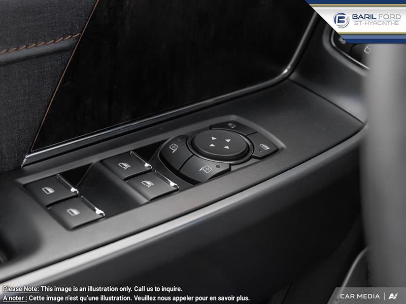 ford F-150 Lightning 2025 - 17