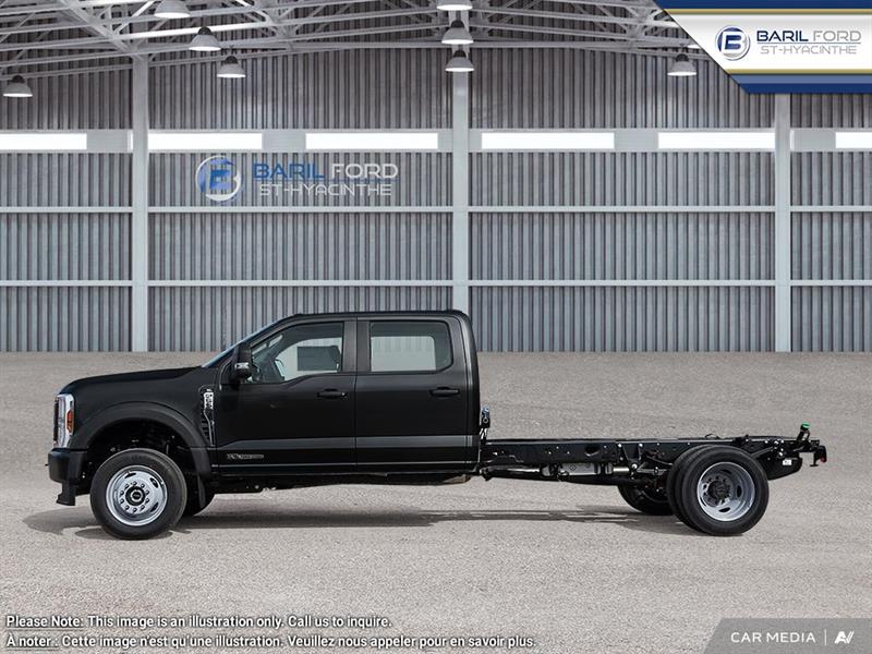 ford F-550 2025 - 3