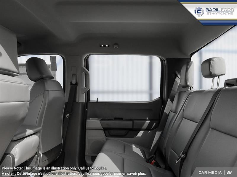 ford F-550 2025 - 23