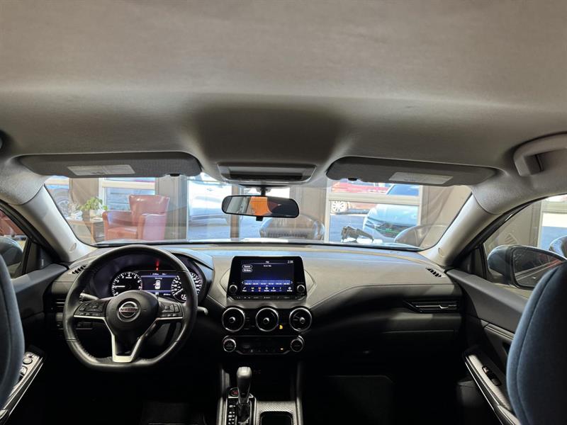 nissan Sentra 2020 - 26