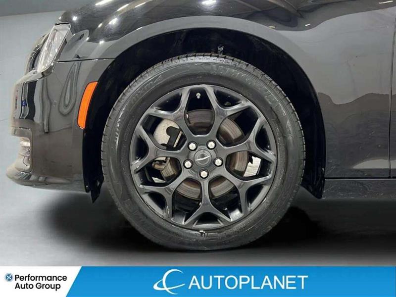 chrysler 300S 2023 - 9