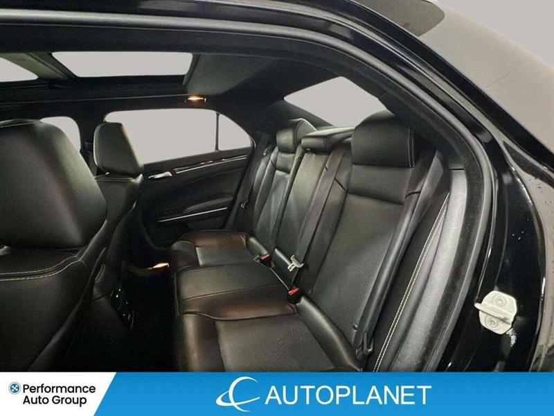 chrysler 300S 2023 - 11