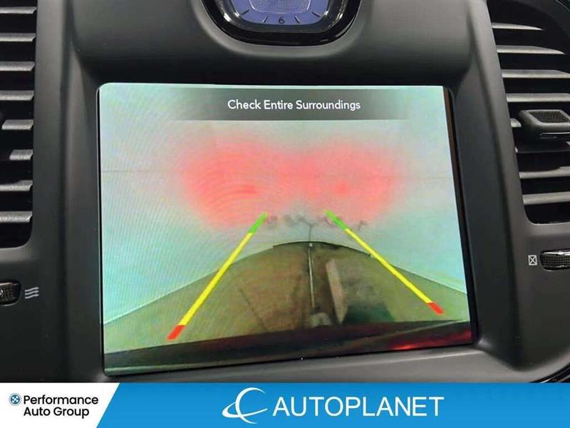 chrysler 300S 2023 - 18