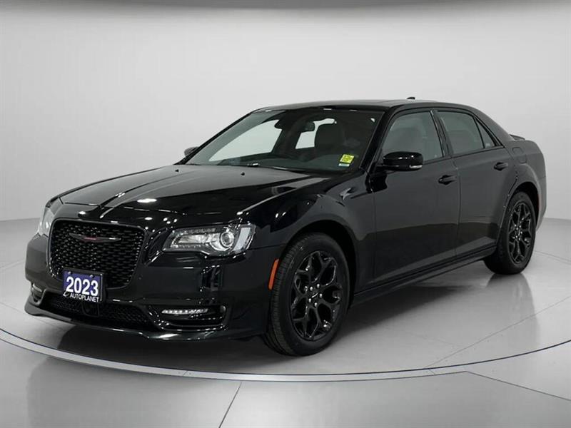 chrysler 300S 2023 - 23