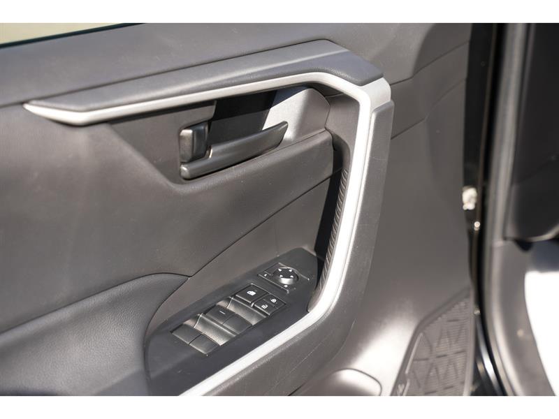 toyota RAV4 2022 - 11