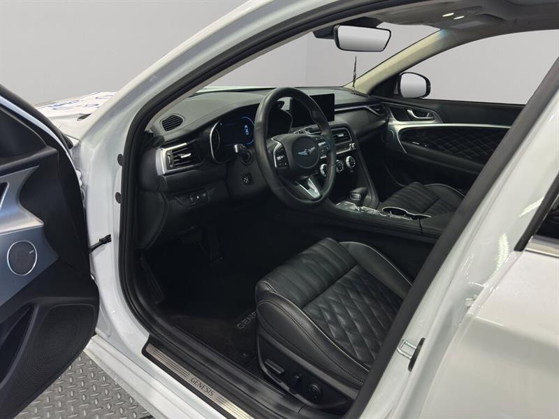 genesis G70 2023 - 13