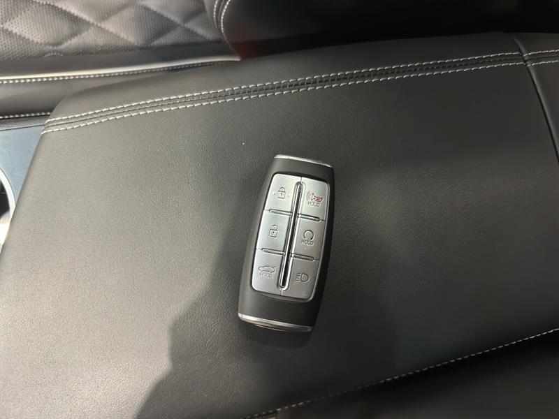 genesis G70 2023 - 24