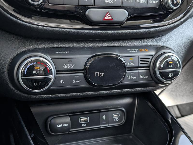 kia Soul EV 2023 - 13