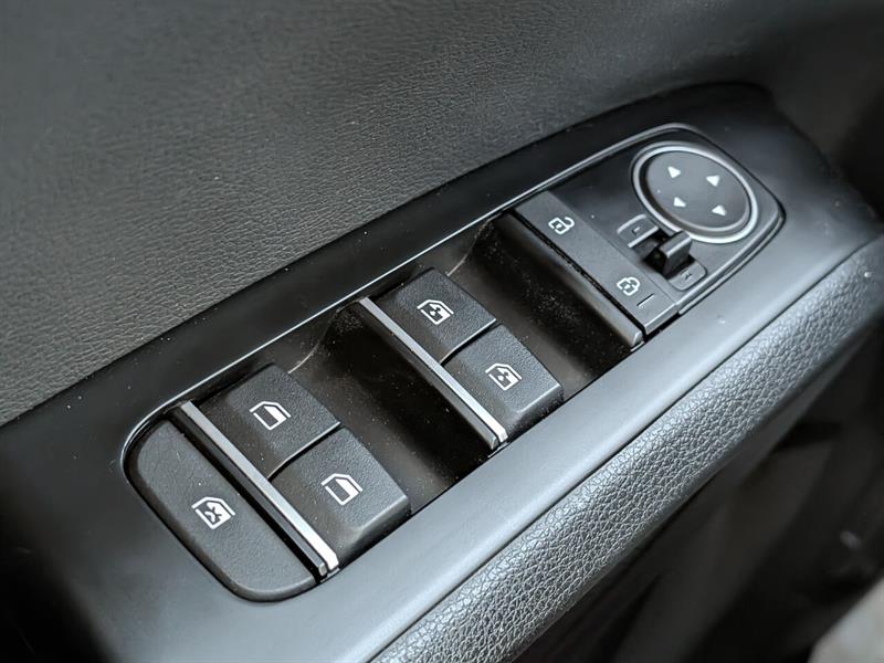 kia Soul EV 2023 - 17