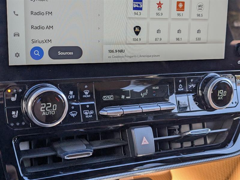 toyota Highlander 2023 - 16