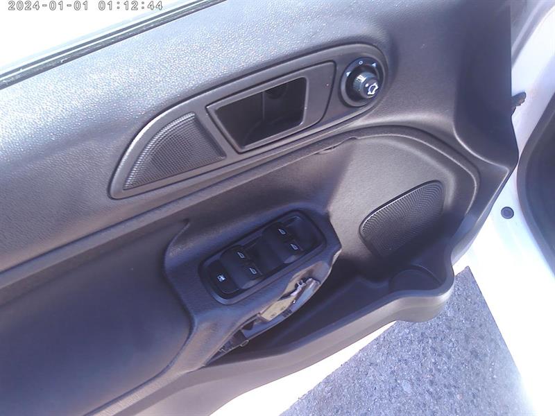 ford Fiesta 2012 - 10