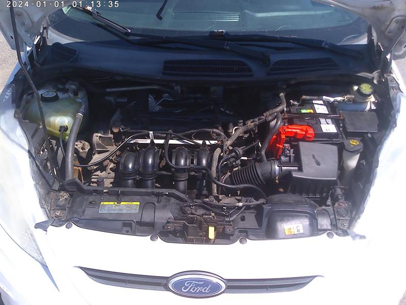 ford Fiesta 2012 - 17