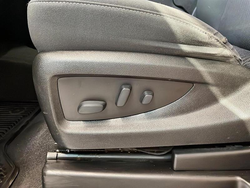 chevrolet Silverado 1500 2019 - 12