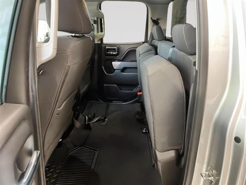 chevrolet Silverado 1500 2019 - 24