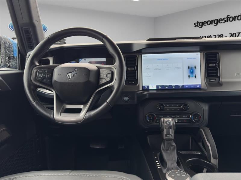 ford Bronco 2022 - 12