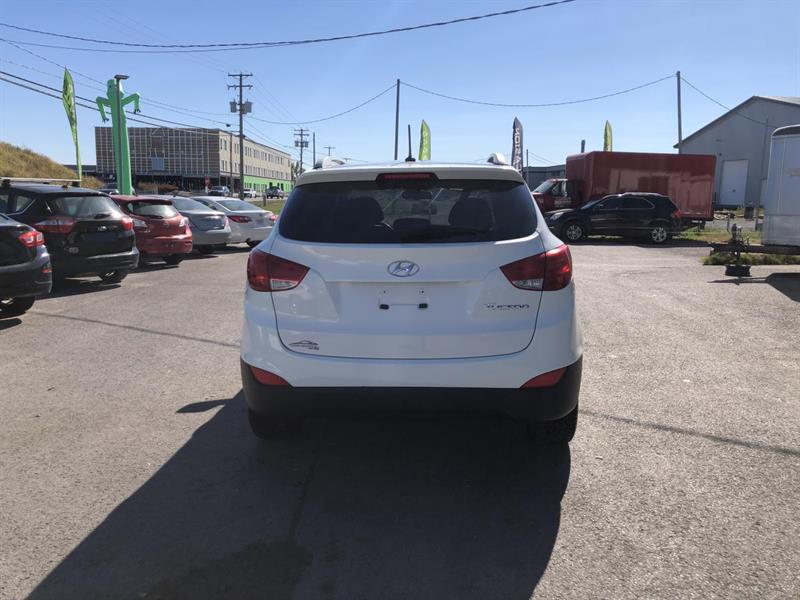 hyundai Tucson 2011 - 8
