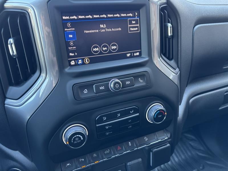 chevrolet Silverado 1500 2023 - 11