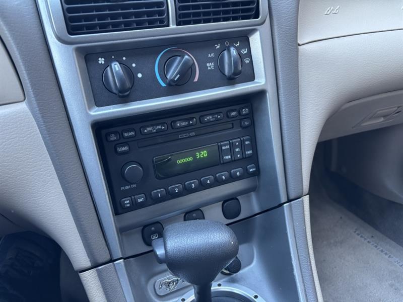 ford Mustang 2004 - 8