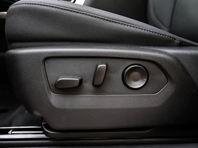 chevrolet Silverado 1500 2025 - 21