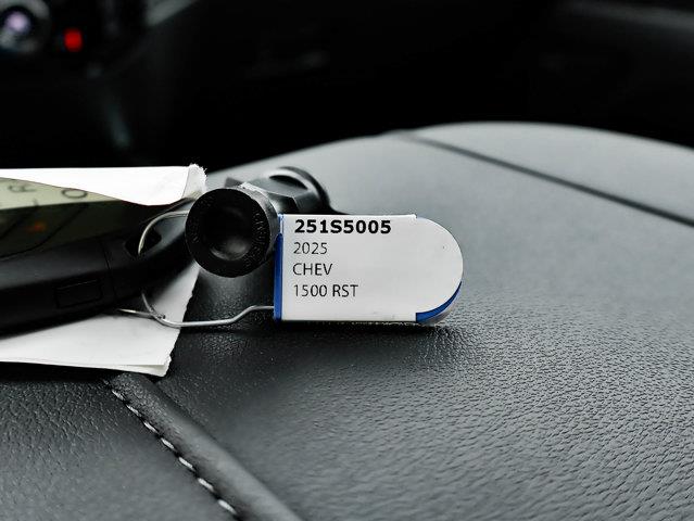 chevrolet Silverado 1500 2025 - 34