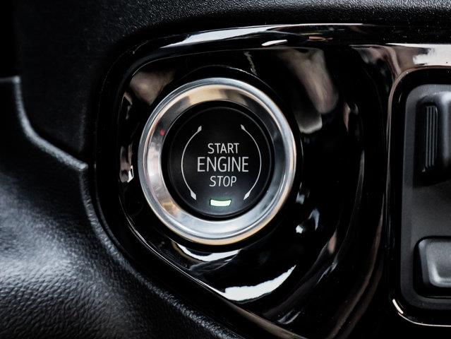 chevrolet Silverado 1500 2025 - 24