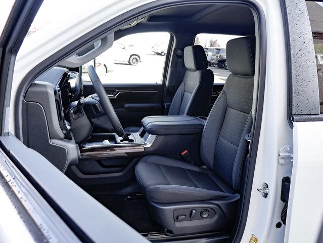 chevrolet Silverado 3500HD 2025 - 16