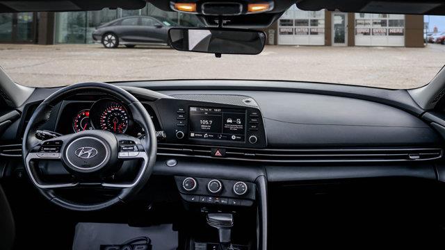 hyundai Elantra 2022 - 11