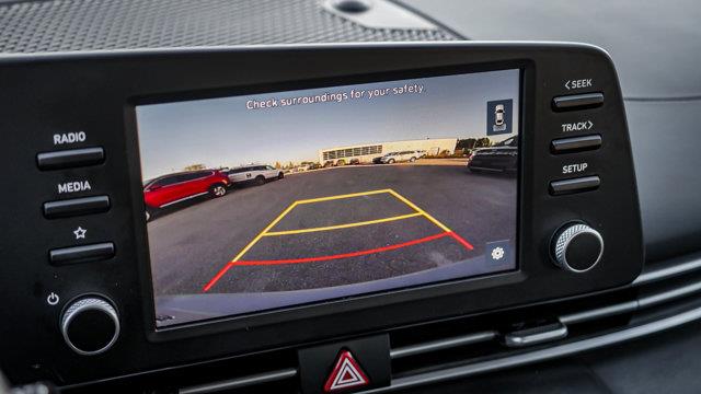 hyundai Elantra 2022 - 21