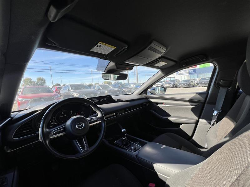 mazda Mazda3 2021 - 12