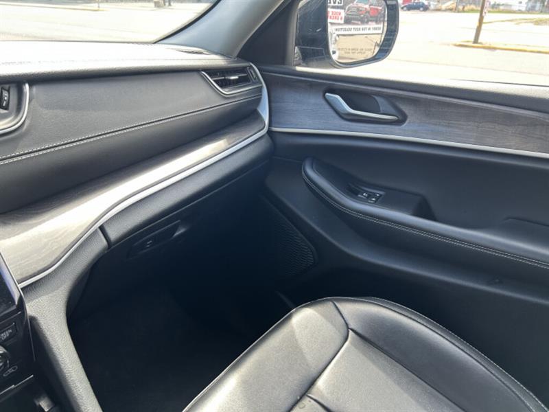 jeep Grand Cherokee 2023 - 10