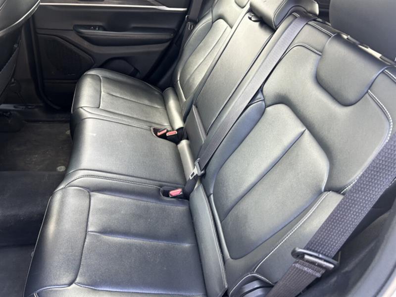 jeep Grand Cherokee 2023 - 12