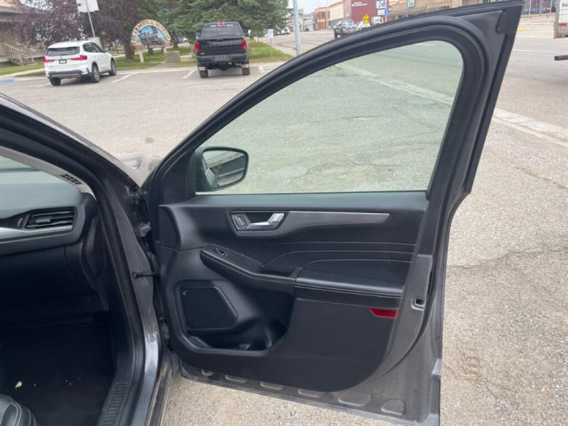 ford Escape 2021 - 24