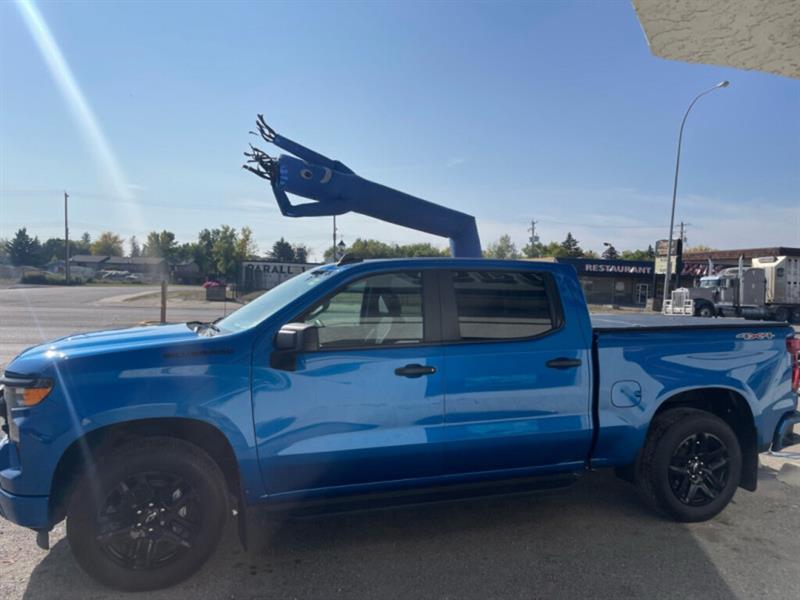 chevrolet Silverado 1500 2022 - 18